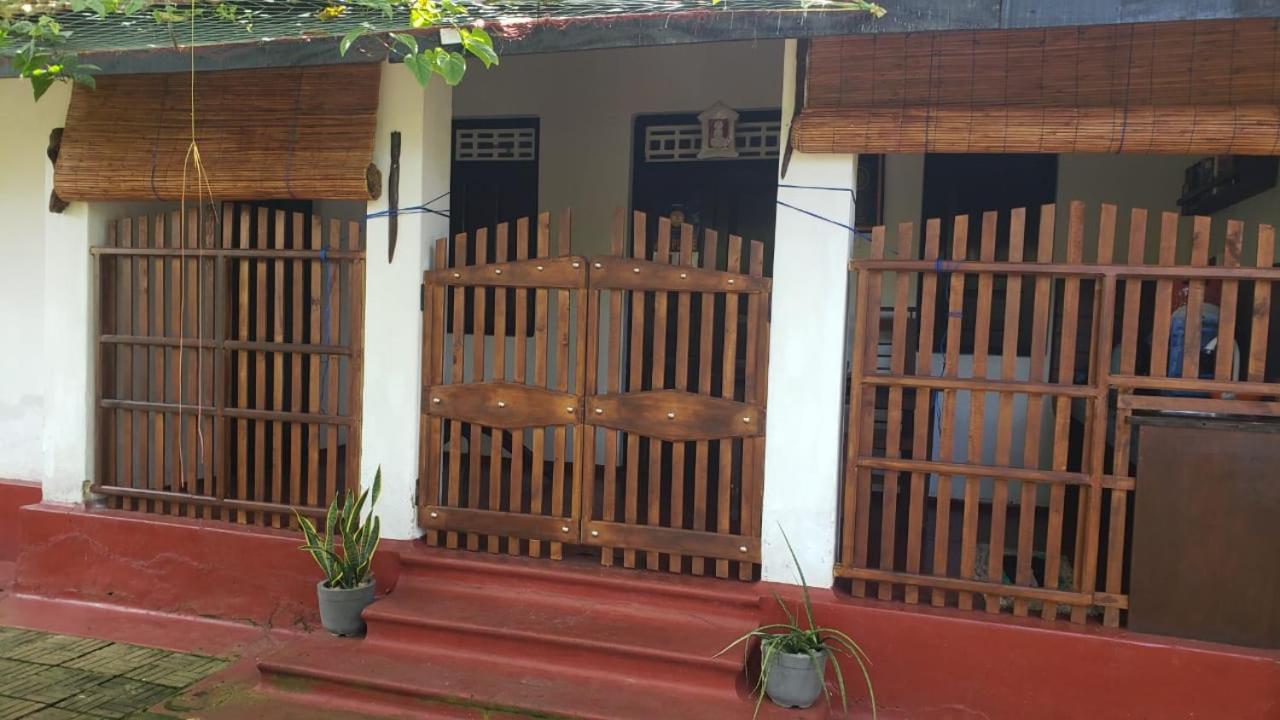 Ami place Hikkaduwa Exterior foto