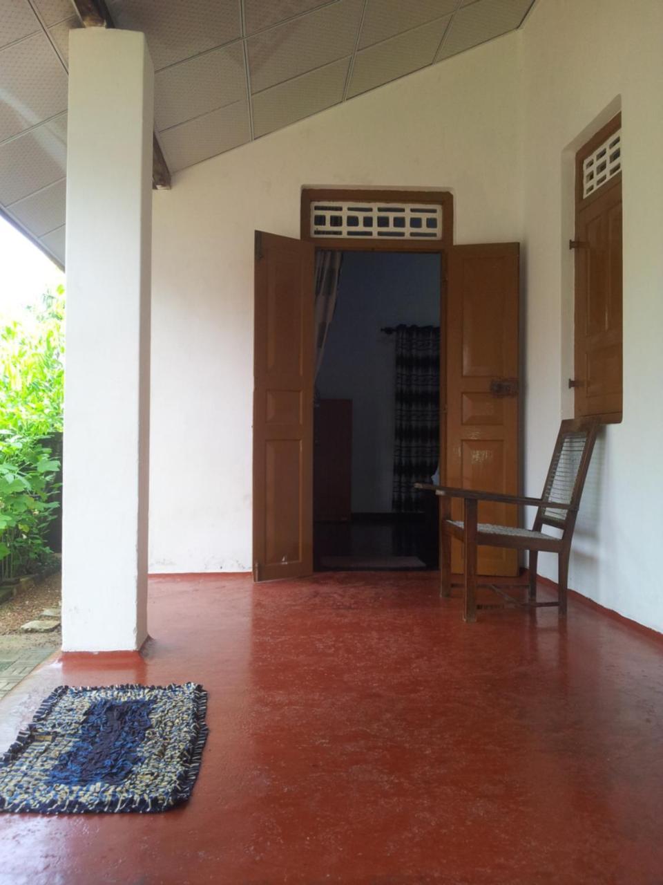 Ami place Hikkaduwa Exterior foto
